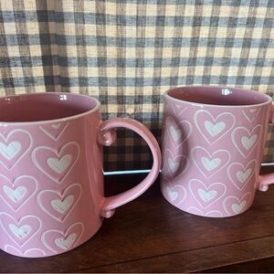 Pink Heart Patterned 2- 22 ounce coffee mugs